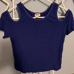 Mossimo (Target) WOMENS cold shoulder top size small